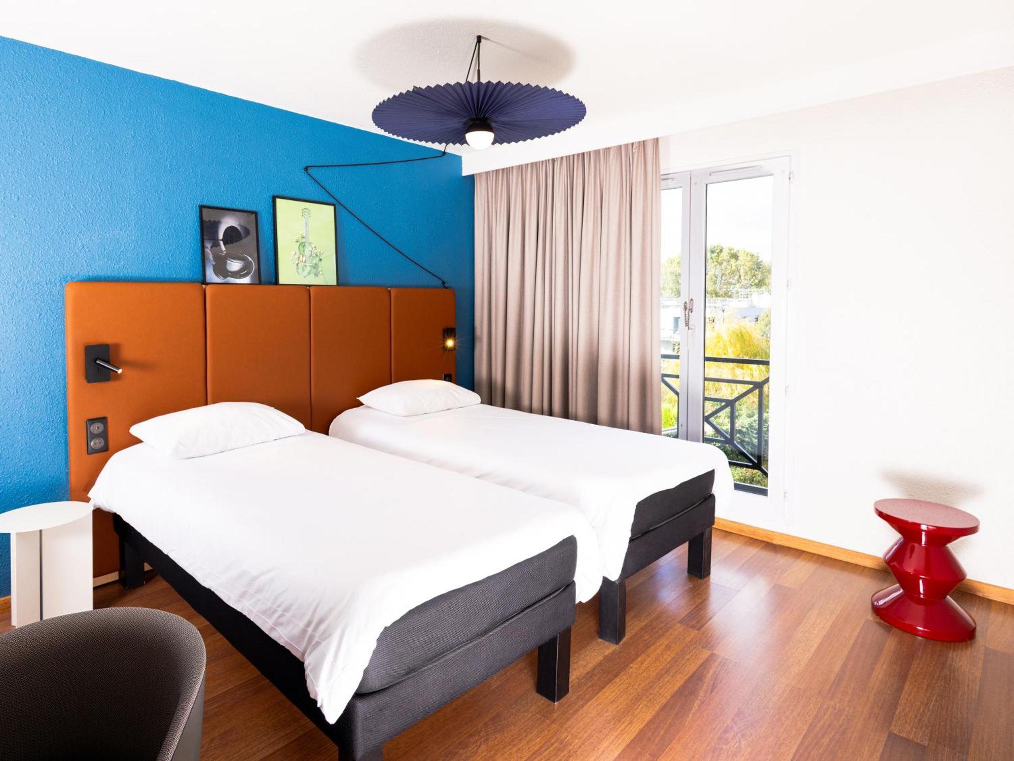 Standard Room Two Single Beds